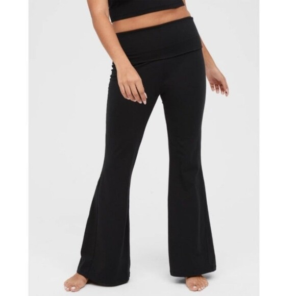 OFFLINE By Aerie OG Foldover High Waisted Super Flare Legging Black S SHORT - Picture 1 of 8